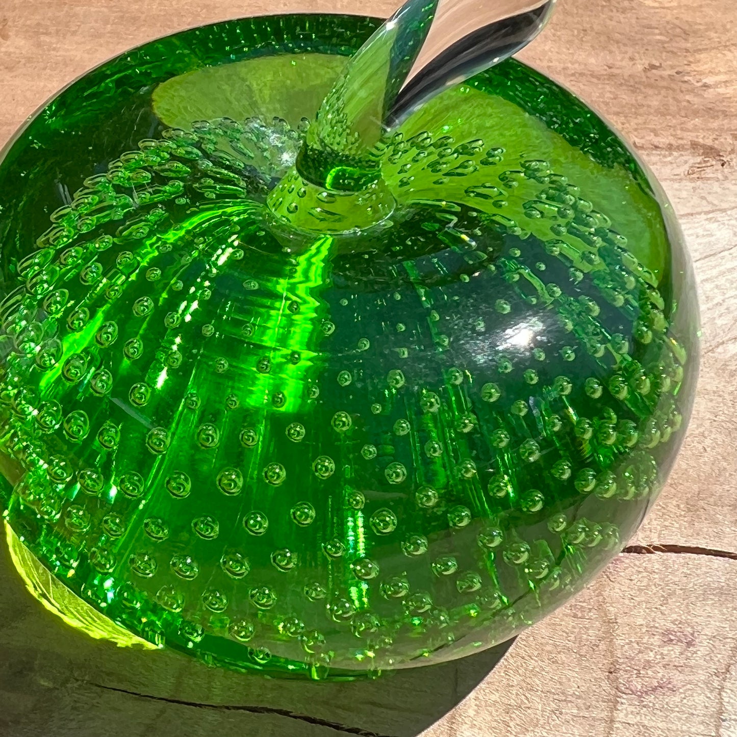 Vintage Green Apple Controlled Bubble Art Glass Paperweight