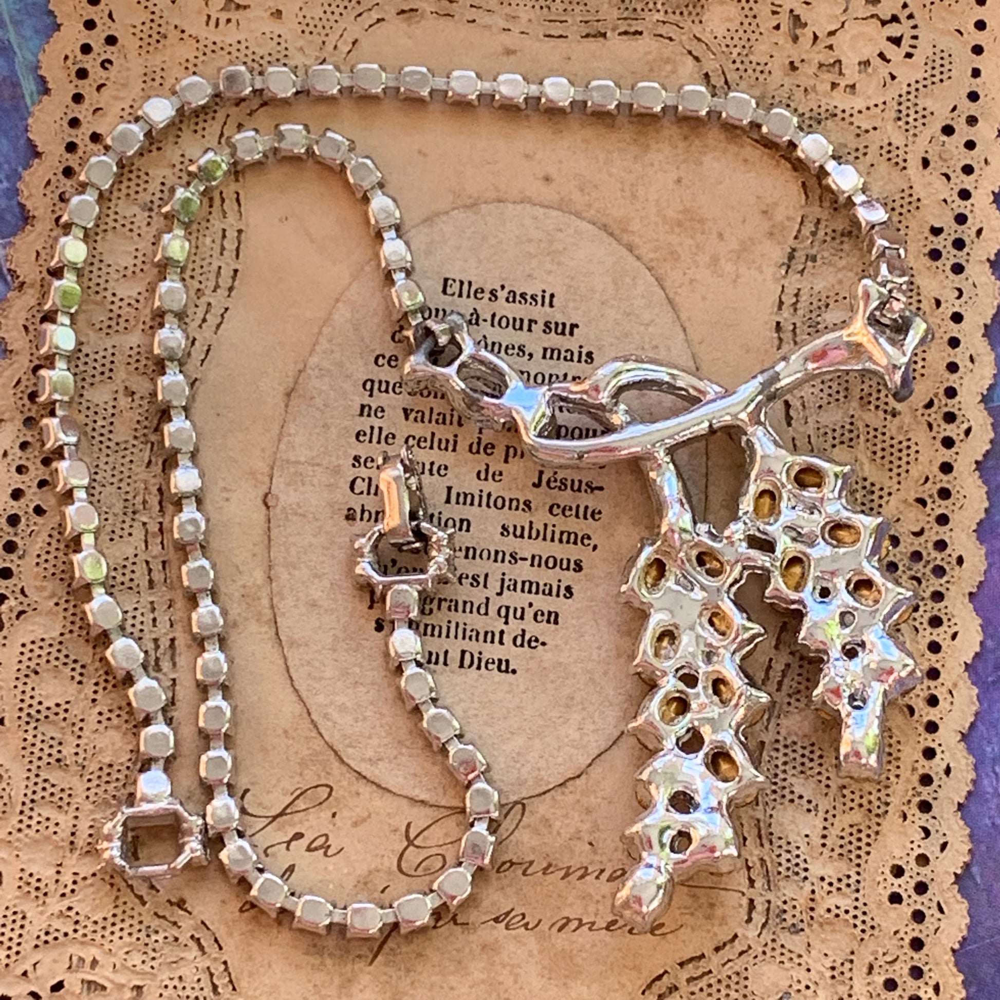 Vintage Rhinestone Pendant Necklace - Lady Slippers