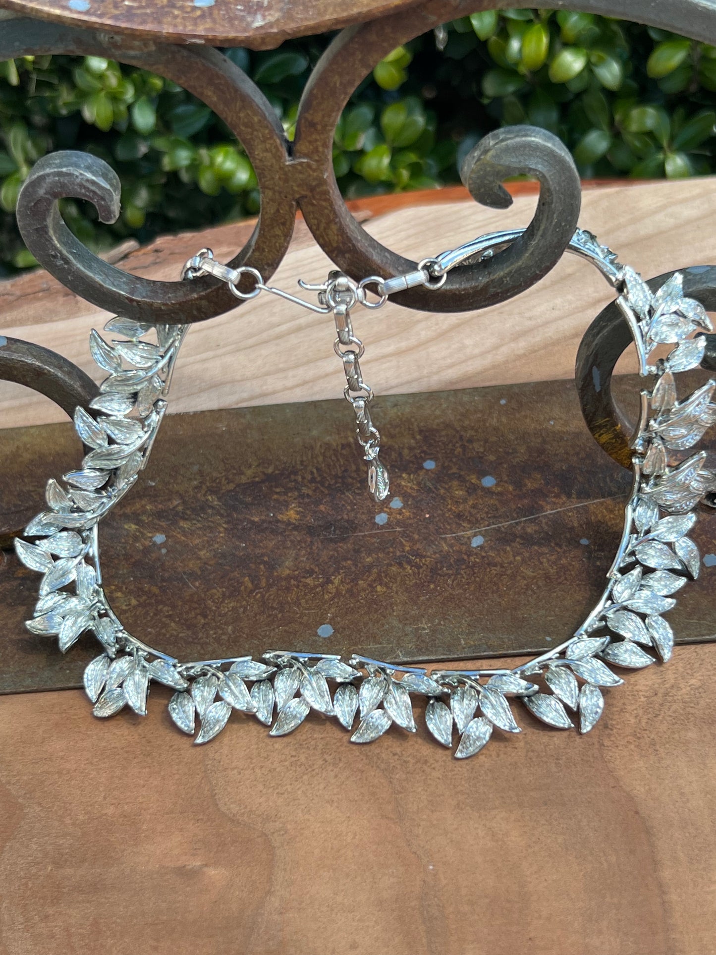 Vintage coro necklace deals