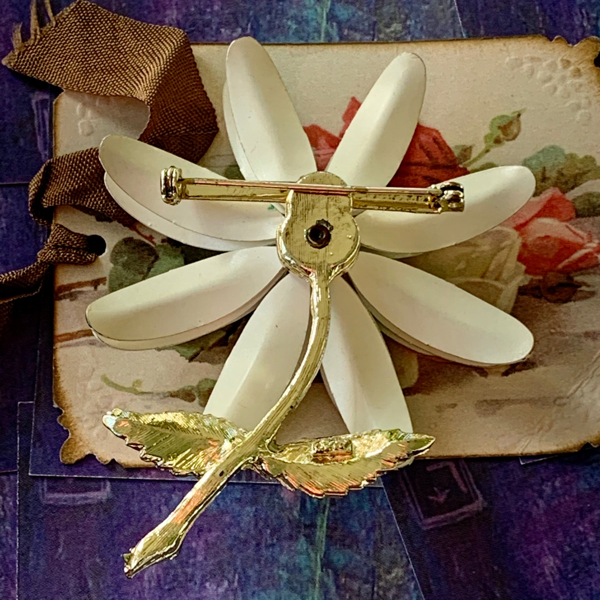 Vintage Coro Iridescent White Enamel Flower Pin - Lady Slippers