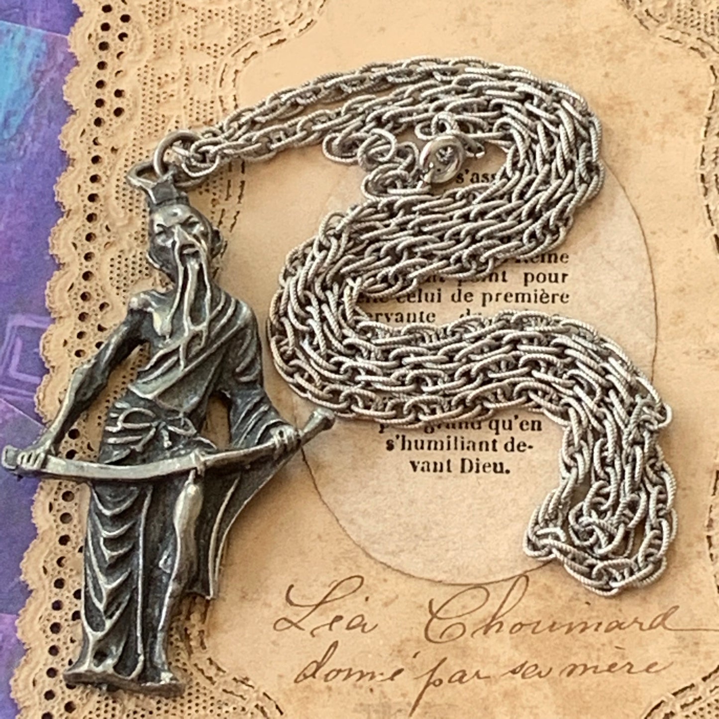 Unique Ancient Man Pendant Necklace - Lady Slippers