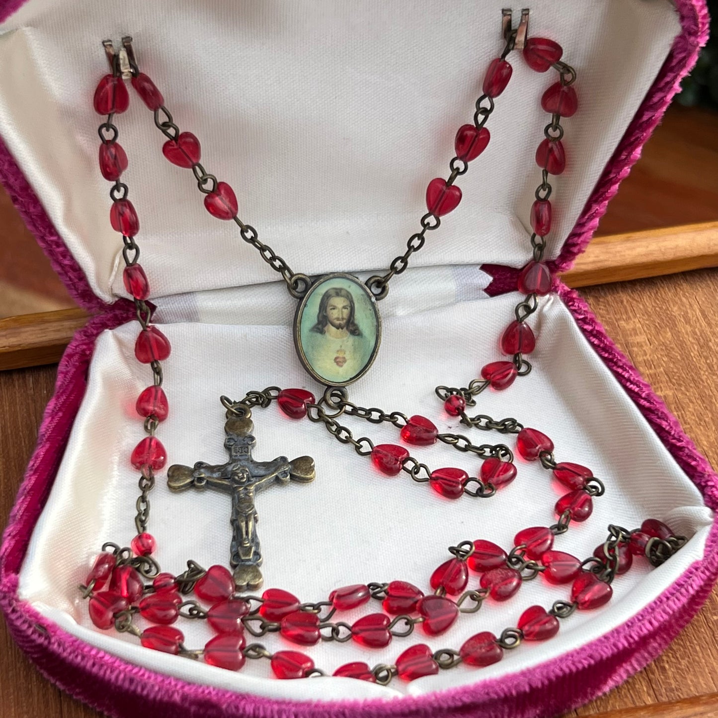 Vintage Precious Blood Plastic Heart Rosary
