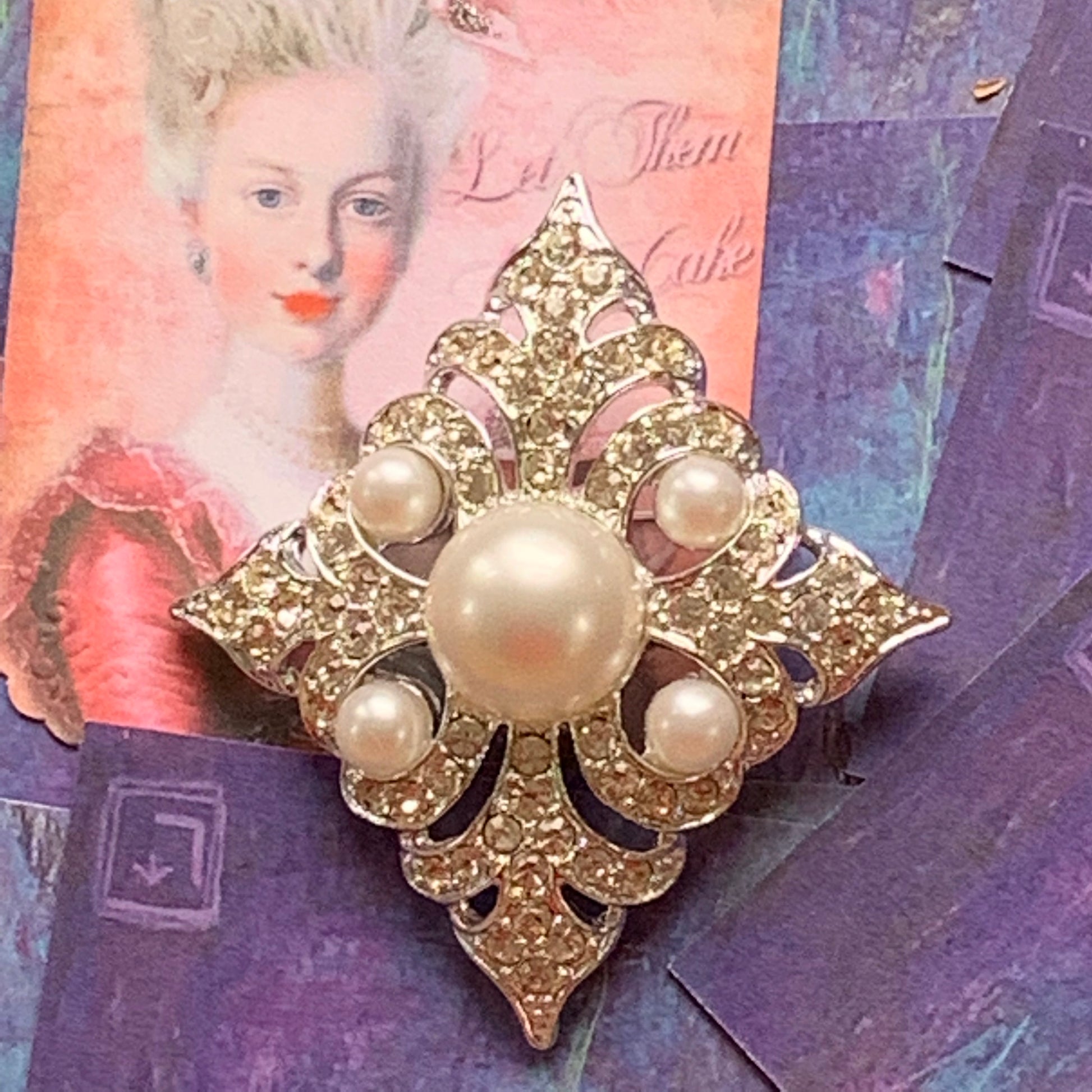 Vintage Sarah Coventry Faux Pearl Encrusted Rhinestone Pin - Lady Slippers