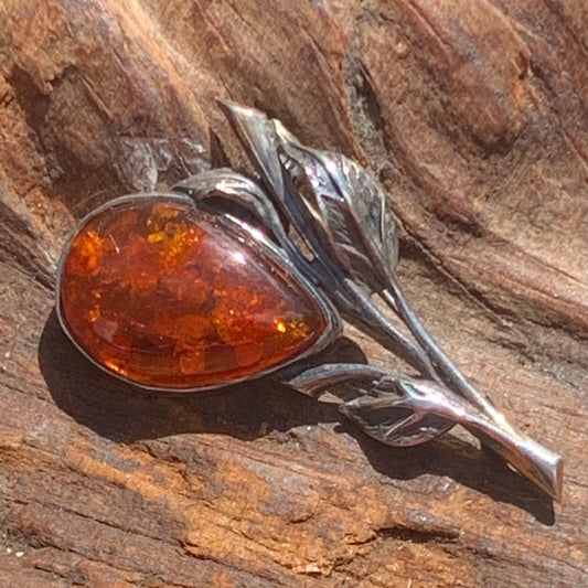 Vintage Sterling Silver Baltic Amber Pin