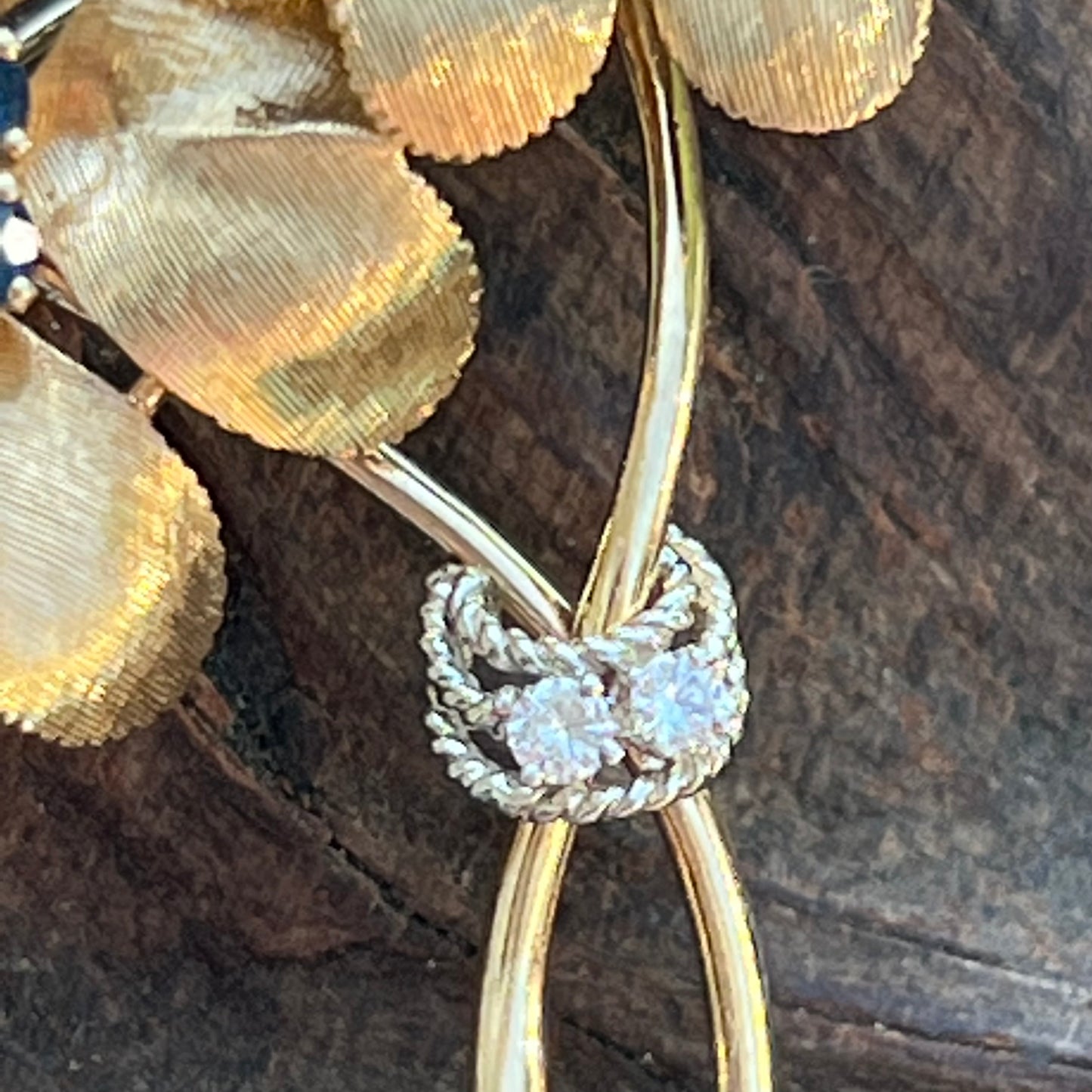 Vintage 14K Diamond, Clear & Blue Topaz Semi Precious Gemstone Dan Frere Brooch
